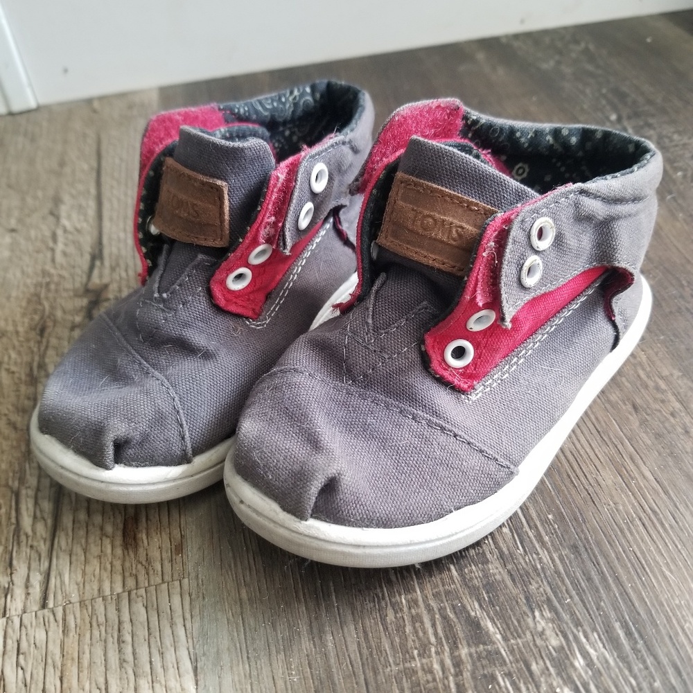 High top Toms